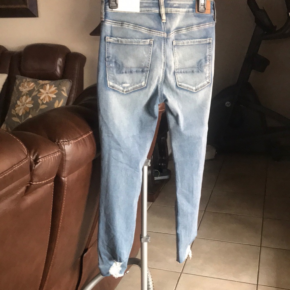 Distressed Light Blue Jeans - Picture 4 of 4